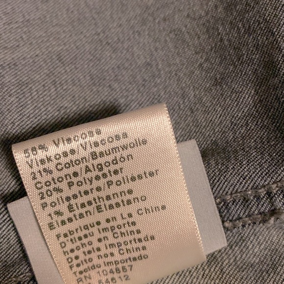 ❤️ AG Denim Jacket Robyn Size Small NWOT - Picture 8 of 11